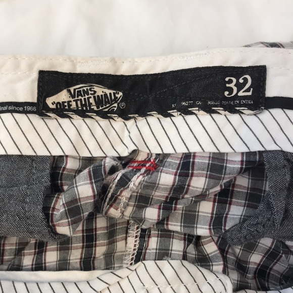 Vans Off The Wall Plaid Shorts Size 32 - Picture 7 of 9